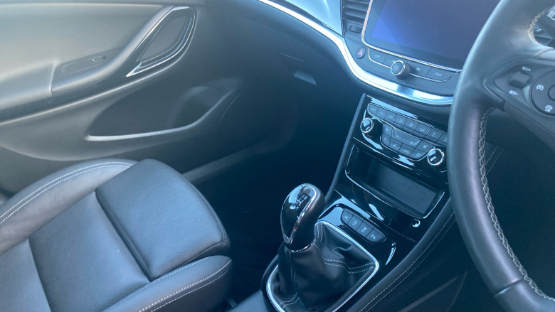 Vauxhall Astra 1.2 Turbo 145 Elite Nav Premium 5dr Petrol Hatchback